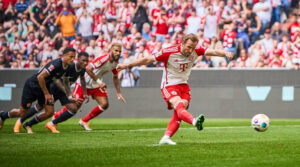 Bayern Munchen vs E. Frankfurt (20:30 – 27/04) | Xem lại trận đấu