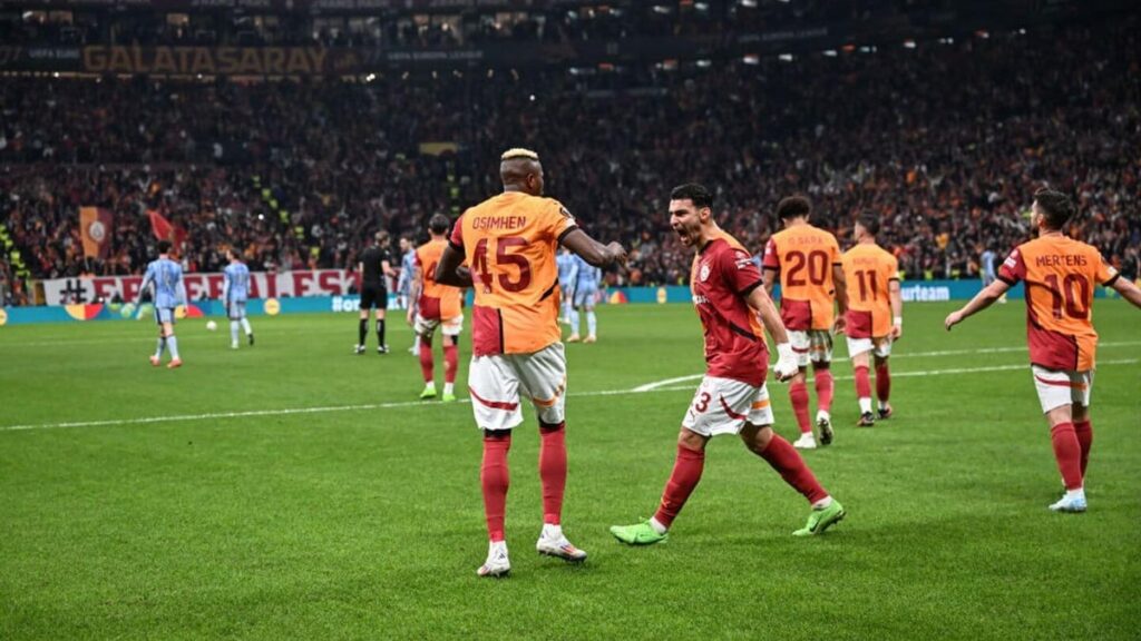 Nhận định soi kèo Ajax vs Galatasaray lúc 03h00 ngày 31/1/2025 nhan-dinh-soi-keo-ajax-vs-galatasaray-luc-03h00-ngay-31-1-2025-1