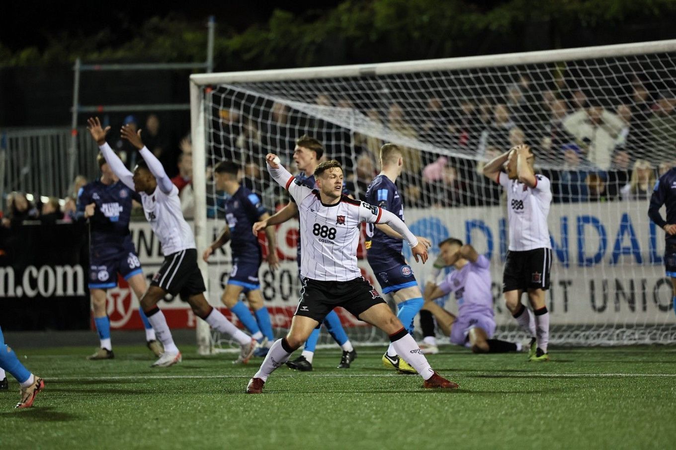 Nhận định soi kèo Bohemian vs Galway lúc 1h45 ngày 12/7/2025