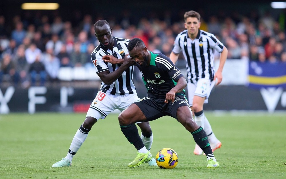 Nhận định soi kèo Burgos vs Castellon lúc 02h30 ngày 11/11/2025