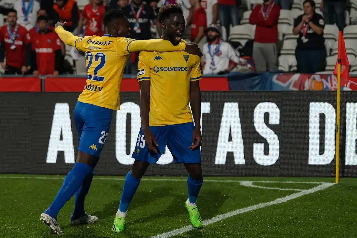 Nhận định soi kèo Estoril vs Arouca lúc 03h15 ngày 8/11/2025